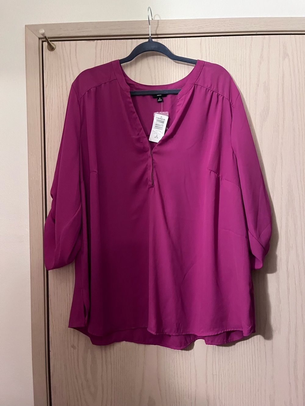 torrid Magenta V-Neck Roll-Sleeve Tunic